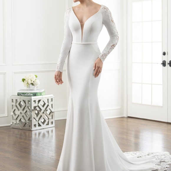 OXFORD STREET WEDDING DRESS SIZE 12 - NOT ALTERED - Picture 1 of 7